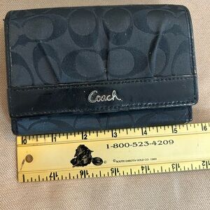 Black signature coach wallet- great condition